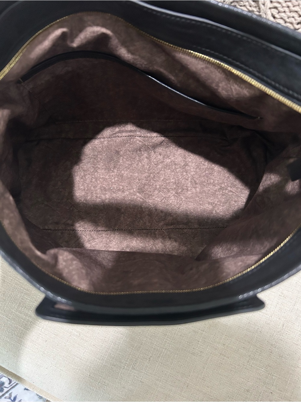 Songmont Medium Yore Hobo Bag - Onyx Black Leather ( Excellent Condition) - Picture 11 of 13